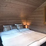 Lillelordag - Stunning With Sauna