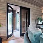 Lillelordag - Stunning With Sauna
