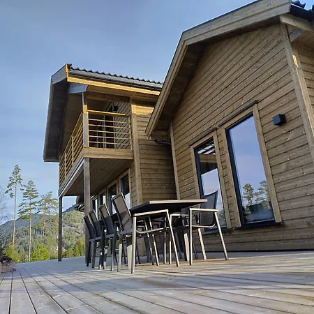Casa de Férias Lillelordag - Stunning With Sauna Vradal